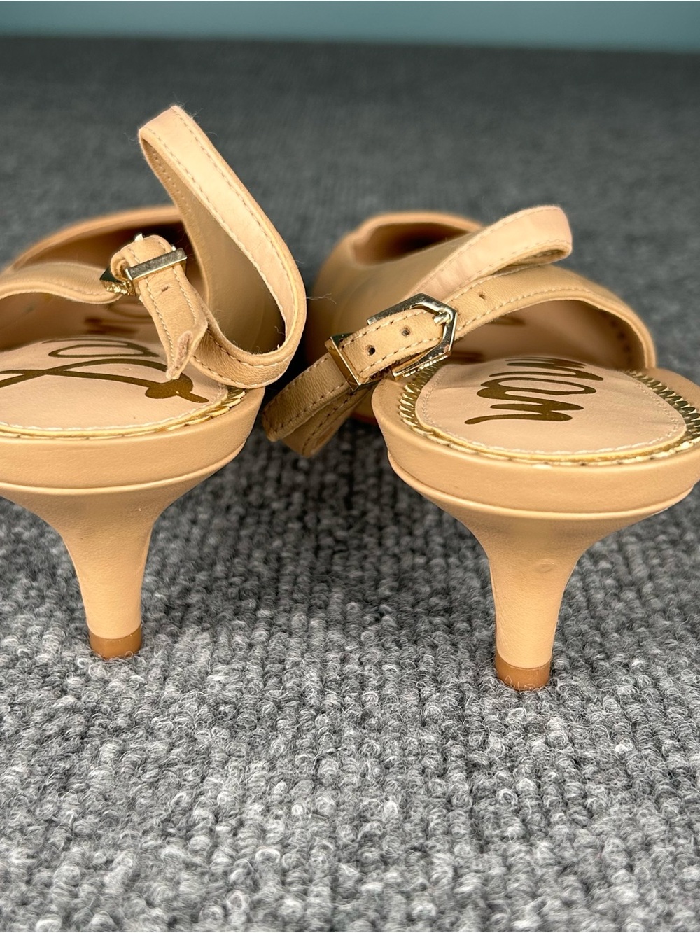 Sam Edelman Bianka Slingback Pump Neutral Nude Leather 8.5 Wedding Formal Prom - Picture 3 of 14